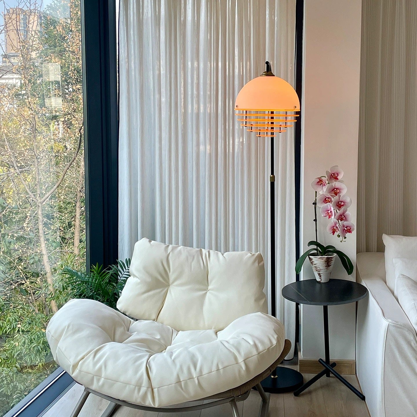 Vintage Black LED Floor Lamp with Glass Shade